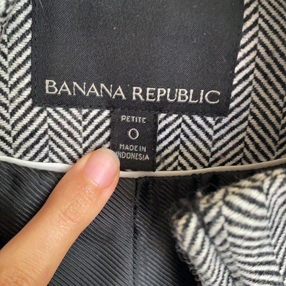 BANANA REPUBLIC herringbone blazer - Picture 2 of 9